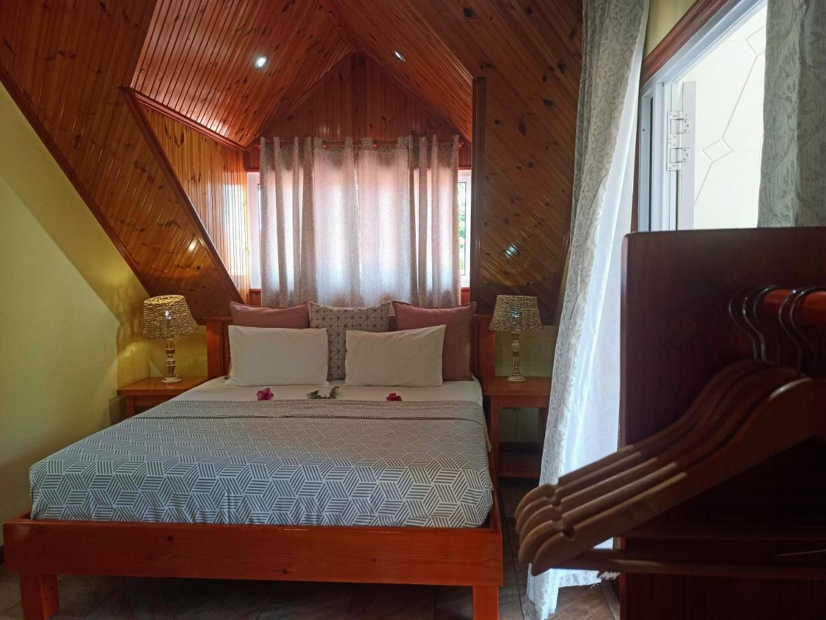 Badamier Self-Catering Apartment La Digue Exterior foto