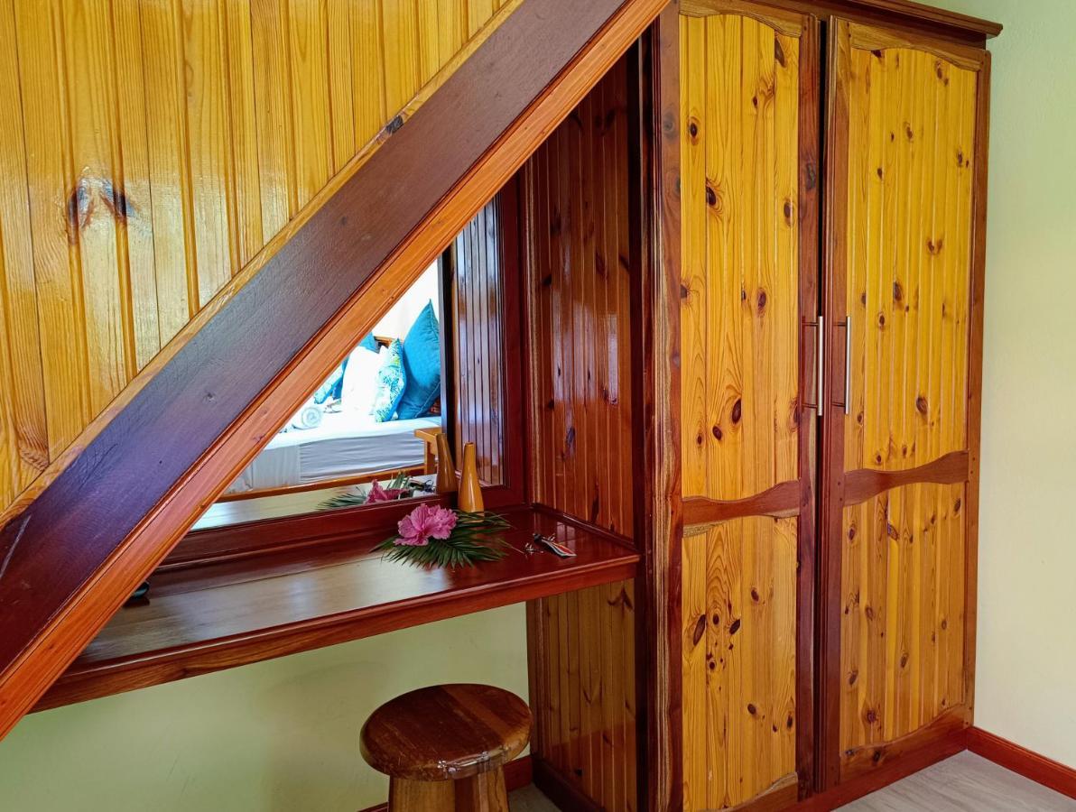 Badamier Self-Catering Apartment La Digue Exterior foto