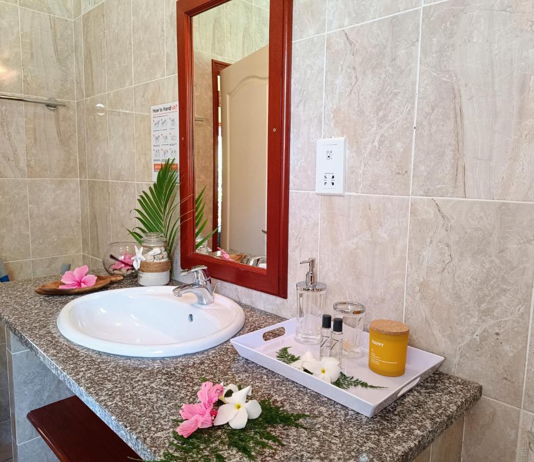 Badamier Self-Catering Apartment La Digue Exterior foto
